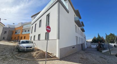 Maison T2 à Alcantarilha e Pêra de 148 m²