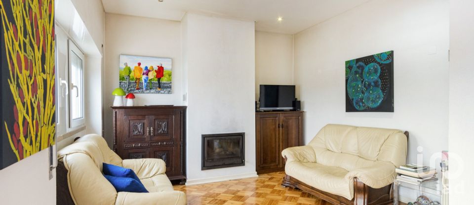 Casa T4 em Santa Clara e Castelo Viegas de 236 m²