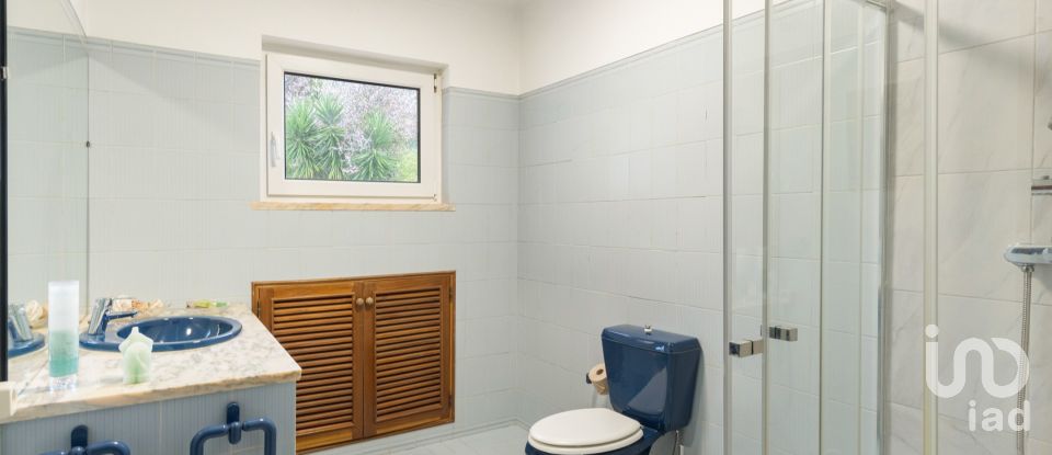 Casa T4 em Santa Clara e Castelo Viegas de 236 m²