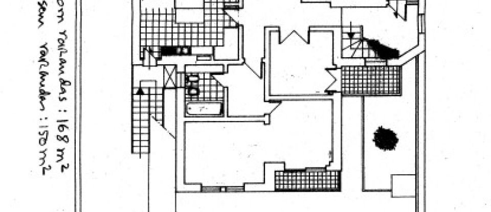 Casa T4 em Santa Clara e Castelo Viegas de 236 m²