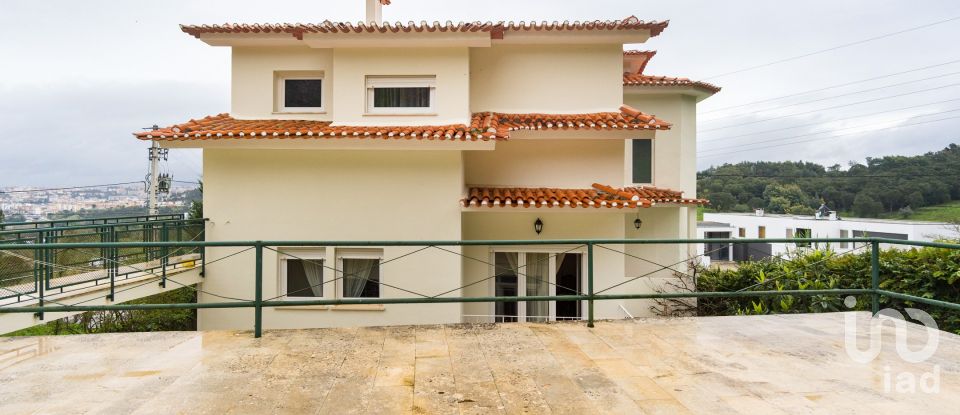 Casa T4 em Santa Clara e Castelo Viegas de 236 m²