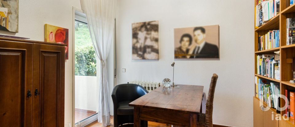 Casa T4 em Santa Clara e Castelo Viegas de 236 m²