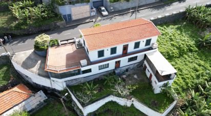 Casa / Villa T3 em Ribeira Brava de 231 m²
