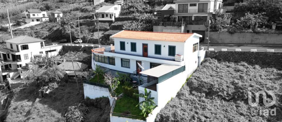 Casa / Villa T3 em Ribeira Brava de 231 m²