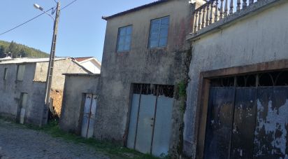 Maison T0 à Aguda de 148 m²