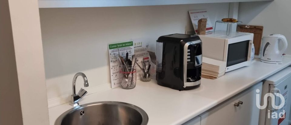 Boutique/Local commercial à Caldas da Rainha - Nossa Senhora do Pópulo, Coto e São Gregório de 833 m²