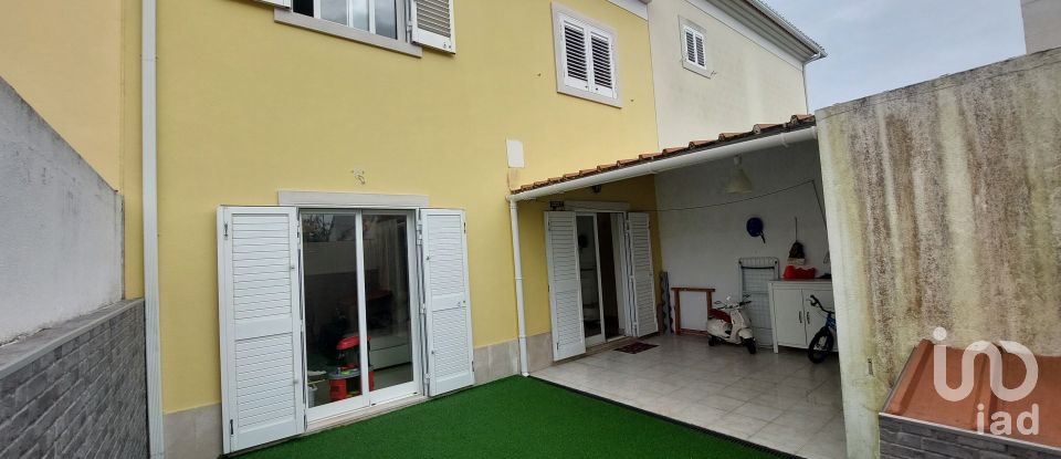 Lodge T4 in Seixal, Arrentela e Aldeia de Paio Pires of 175 m²