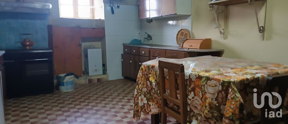 Maison rustique T4 à Salsas de 116 m²