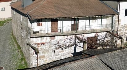 Maison de village T6 à Telões de 650 m²