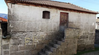 Maison de village T6 à Telões de 650 m²