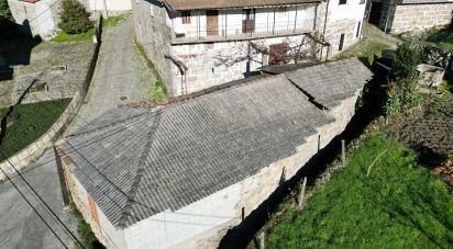 Maison de village T6 à Telões de 650 m²