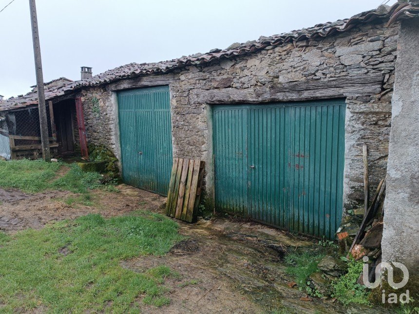 Moradia T0 em Salsas de 250 m²