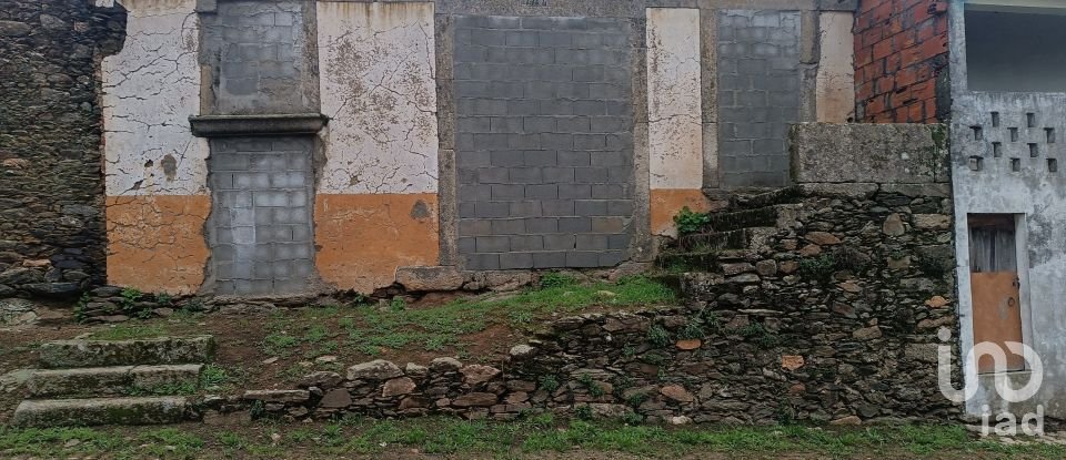 Moradia T0 em Salsas de 250 m²