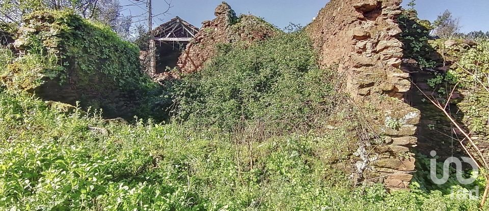 Maison de village T2 à Olalhas de 411 m²