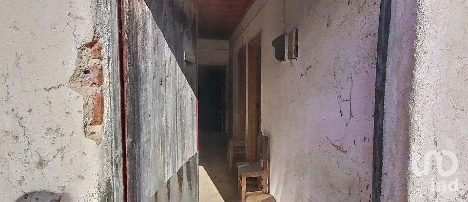 Maison de village T2 à Olalhas de 411 m²