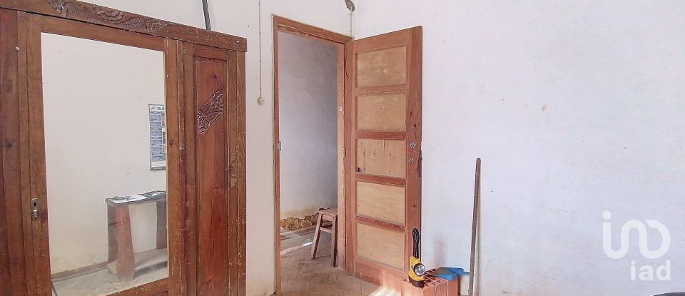 Maison de village T2 à Olalhas de 411 m²