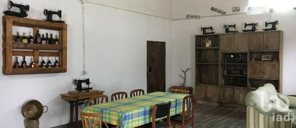 Maison de campagne T3 à Safara e Santo Aleixo da Restauração de 65 000 m²