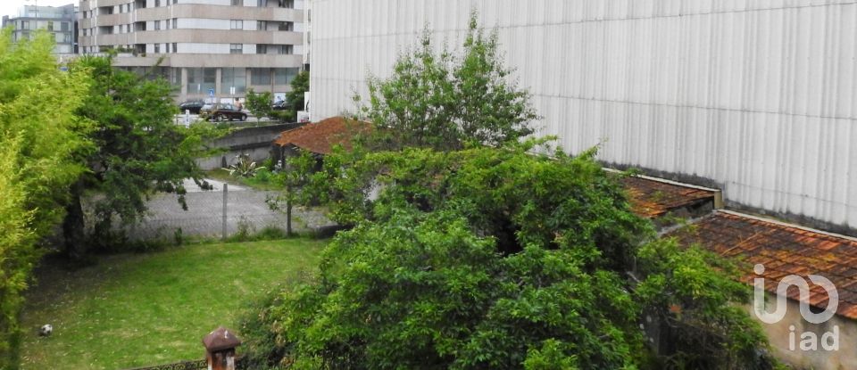 Terrain à bâtir à Glória E Vera Cruz de 845 m²