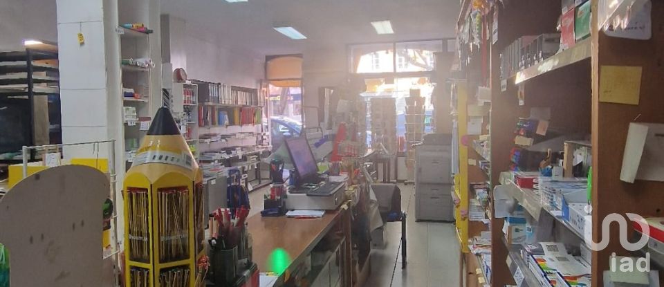 Loja / Estabelecimento Comercial em Loulé (São Clemente) de 200 m²