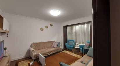 Apartment T3 in Rio de Mouro of 94 m²