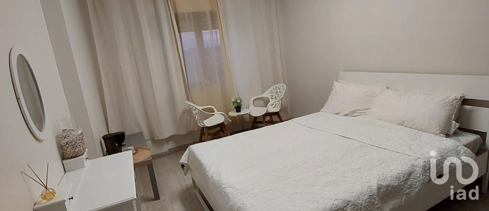 Appartement T3 à Rio de Mouro de 94 m²