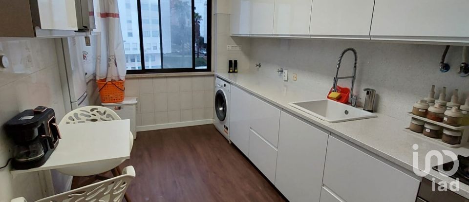 Apartamento T3 em Rio de Mouro de 94 m²