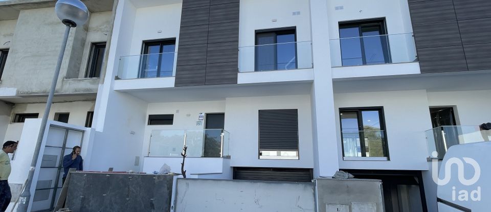 Maison T4 à Alcochete de 304 m²