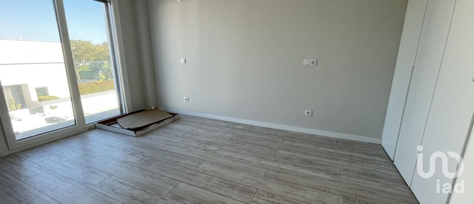 Maison T4 à Alcochete de 304 m²