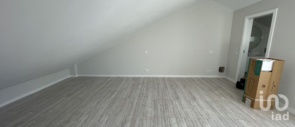 Maison T4 à Alcochete de 304 m²