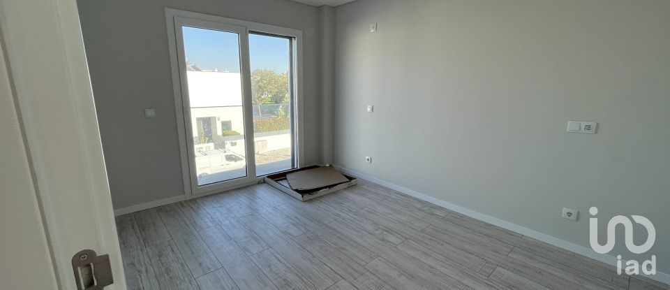 Maison T4 à Alcochete de 304 m²