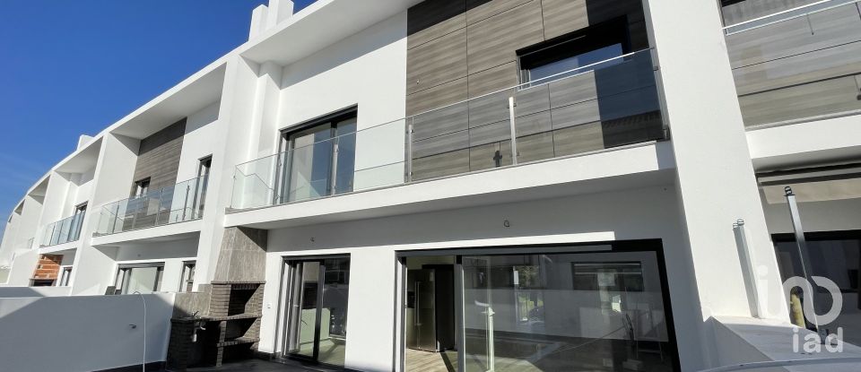 Maison T4 à Alcochete de 304 m²