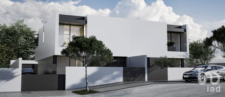Casa / Villa T4 em Vilar E Mosteiró de 204 m²