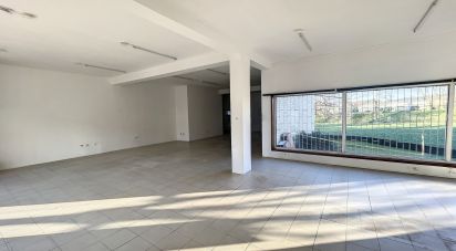 Surface diverse à Águas Santas de 125 m²