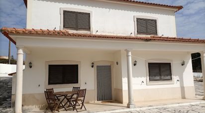 Maison T6 à Alcanede de 230 m²