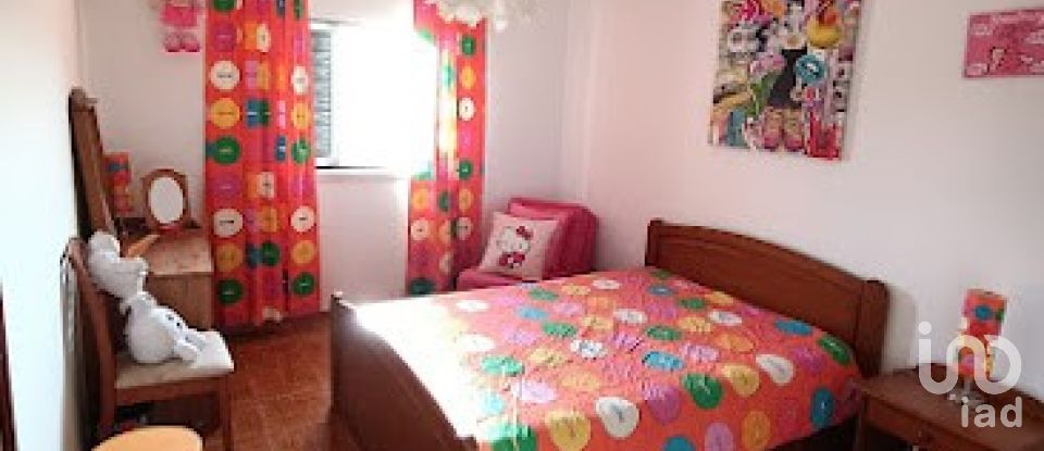 Maison T6 à Alcanede de 230 m²