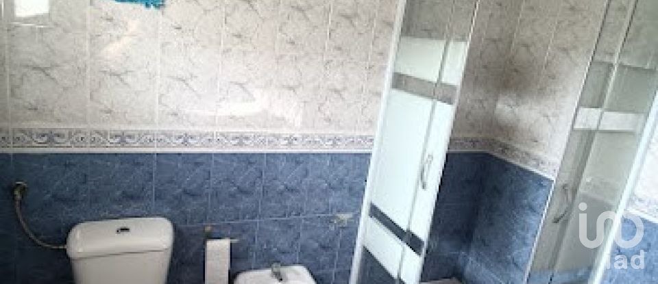 Maison T6 à Alcanede de 230 m²