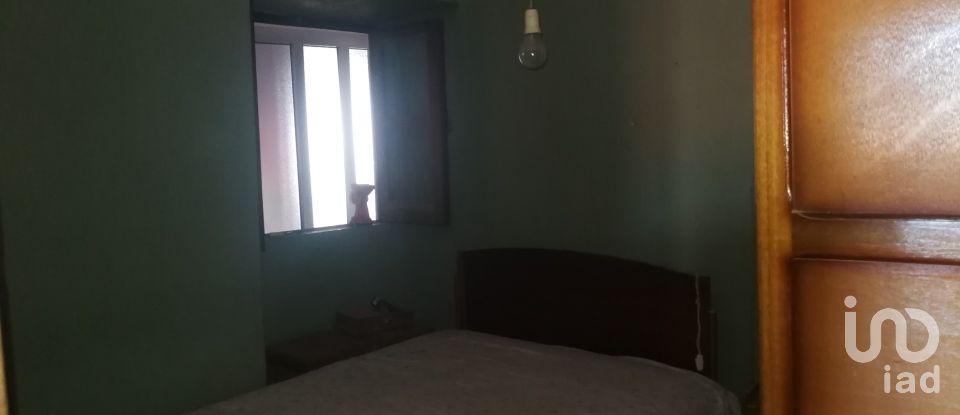 Maison de village T3 à Aguda de 1 960 m²