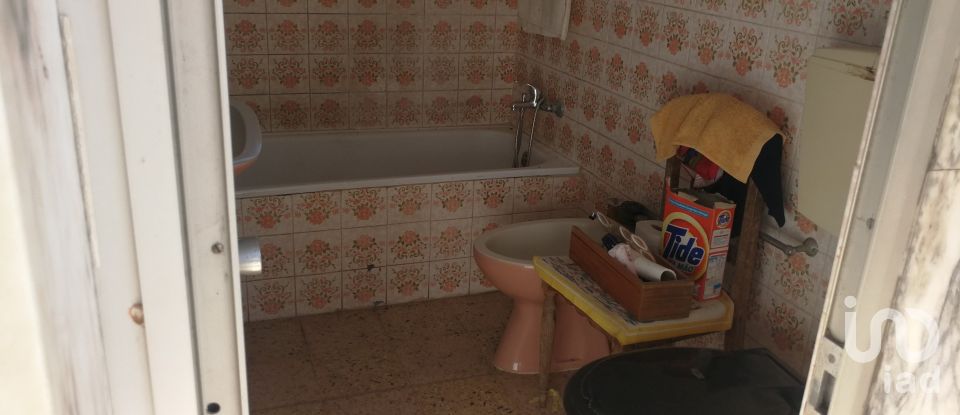 Maison de village T3 à Aguda de 1 960 m²