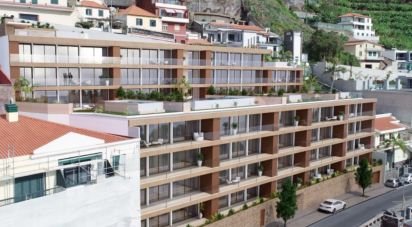 Apartment T2 in Câmara de Lobos of 144 m²