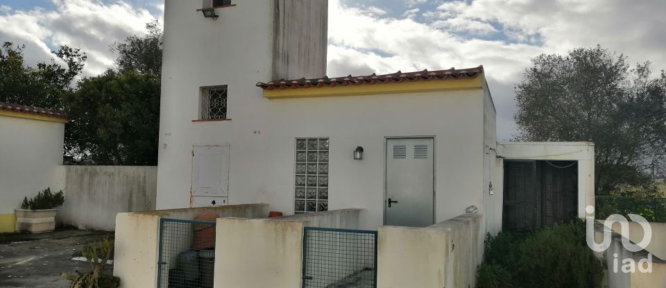 Maison de campagne T5 à Pegões de 146 m²