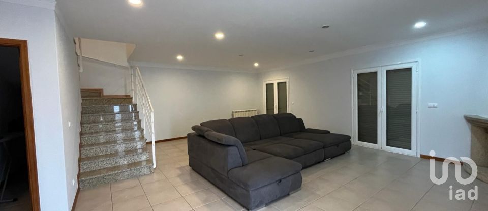 Lodge T5 in Antas of 218 m²