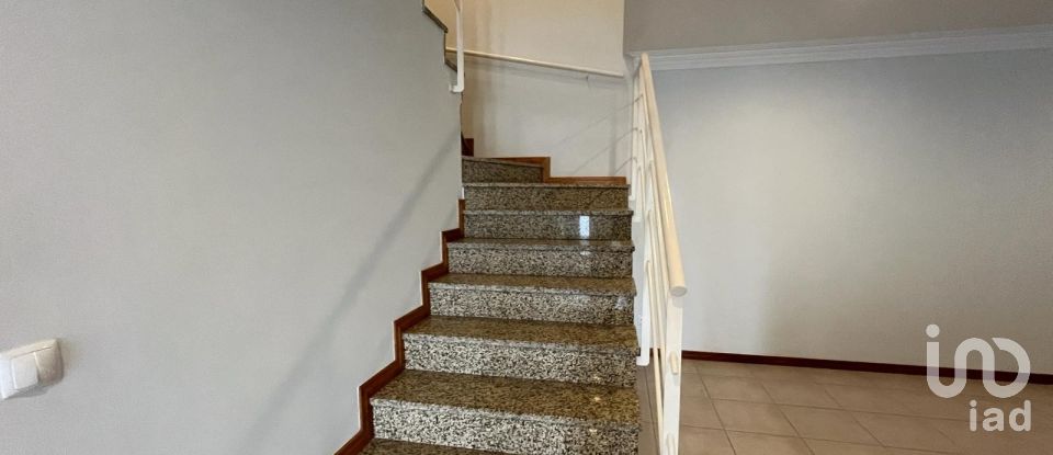 Lodge T5 in Antas of 218 m²