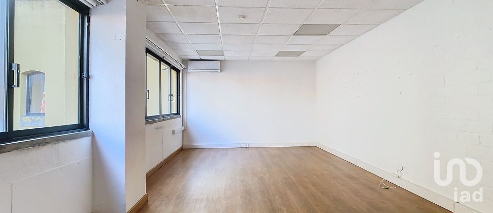 Offices in Beato of 30 m²