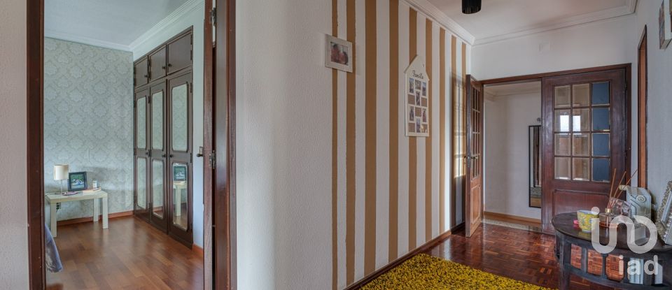 Traditional house T4 in Amor of 238 m²