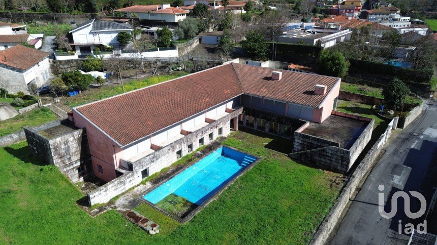 Maison de ville T6 à Caldas de Vizela (São Miguel e São João) de 1 116 m²