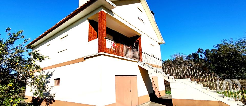 Lodge T3 in Reboreda e Nogueira of 288 m²