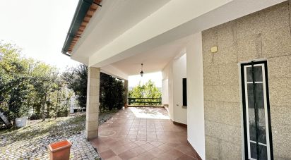 Casa tradicional T6 em Seia, São Romão e Lapa dos Dinheiros de 800 m²