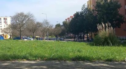 Terrain à Caparica e Trafaria de 804 m²