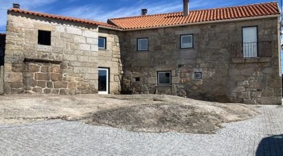 Traditional house T5 in Lajeosa do Mondego of 400 m²