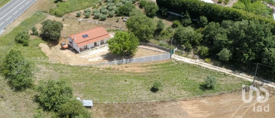 Terrain à bâtir à Porto de Mós - São João Baptista e São Pedro de 1 720 m²